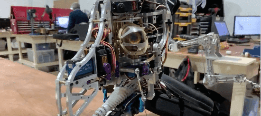 First Teasing Look at Jurassic World 3 Animatronics from Director Colin Trevorrow!