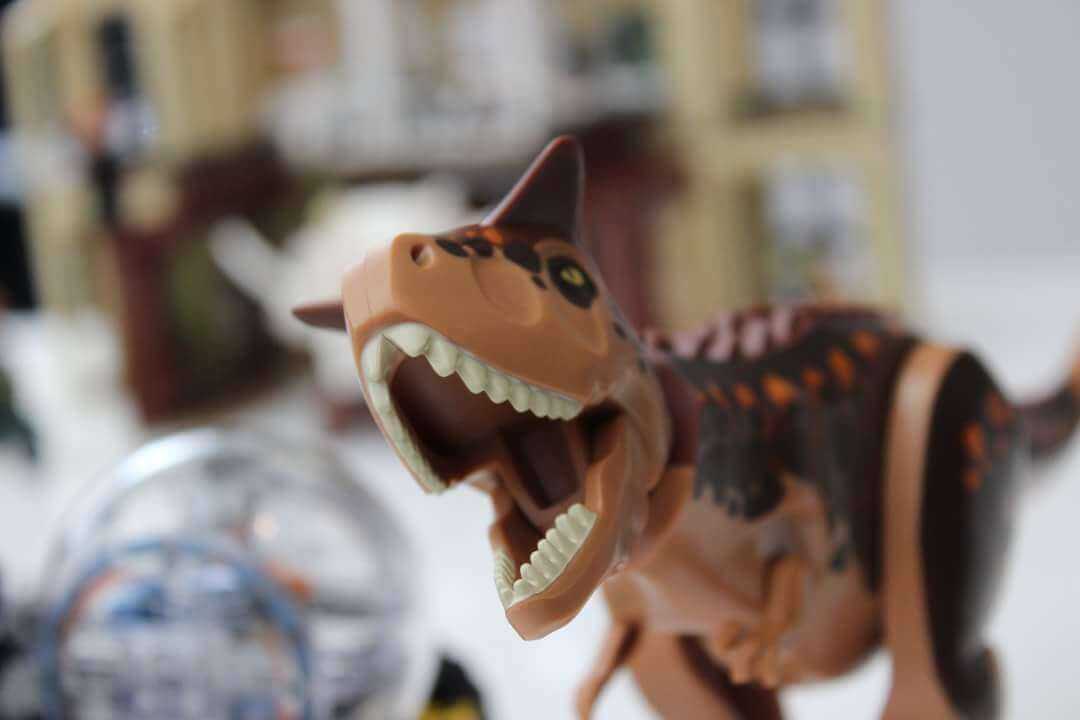LEGO Jurassic World: Fallen Kingdom Sets Unveiled